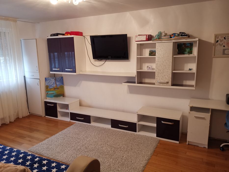 Apartament 2 camere de închiriat