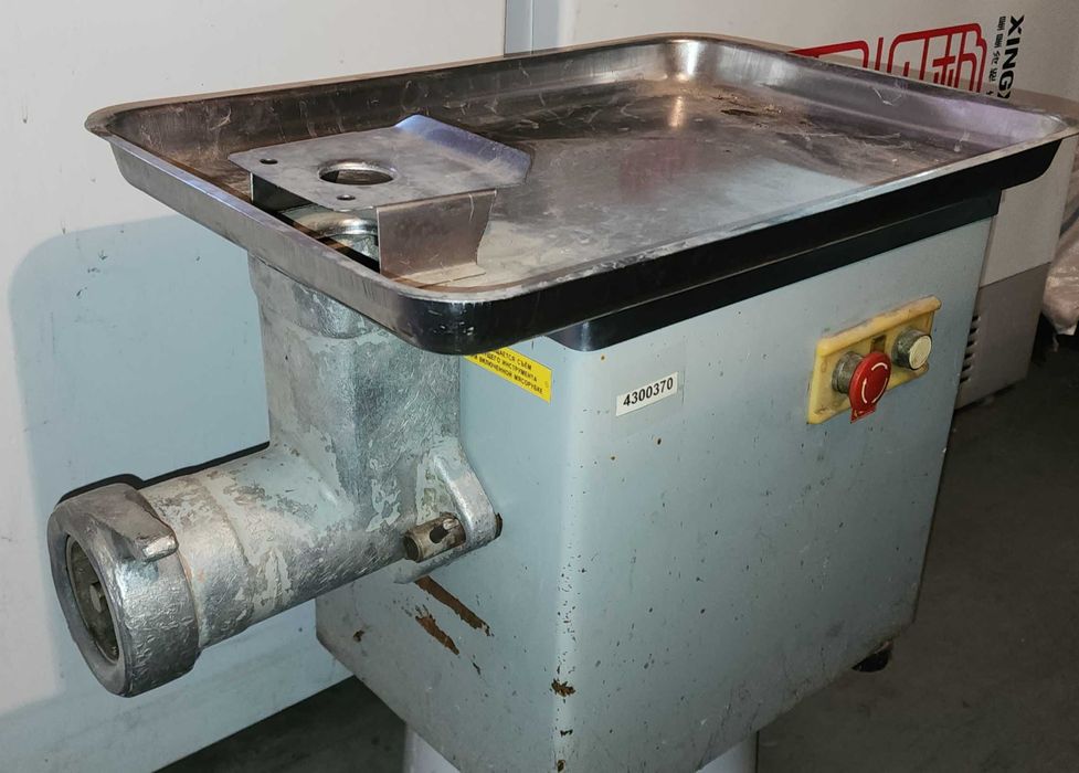 Продам мясорубка