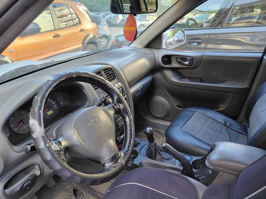 Джип Hyundai Santafe 4×4 2.0dizel