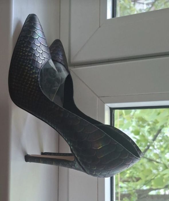 Stiletto, tocuri the fifth element( purtati o data), marimea 40