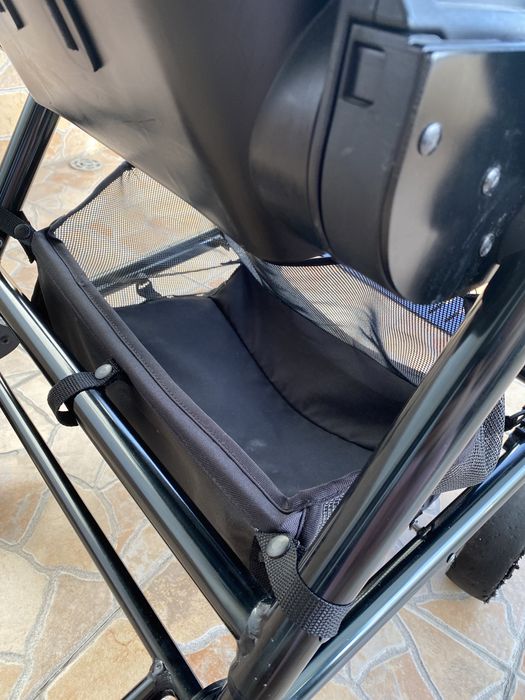 Kоличка Mamas & Papas в черно, зимен и летен кош