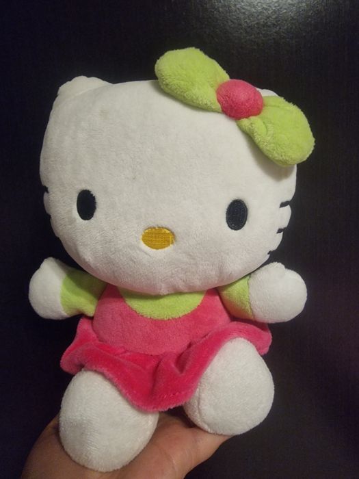 Hello kitty de plus 15lei