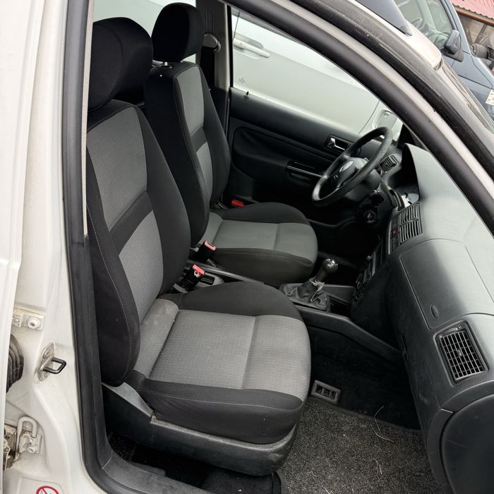 Bara Volkswagen Golf 4 , motor 1.9Diesel cod AXR