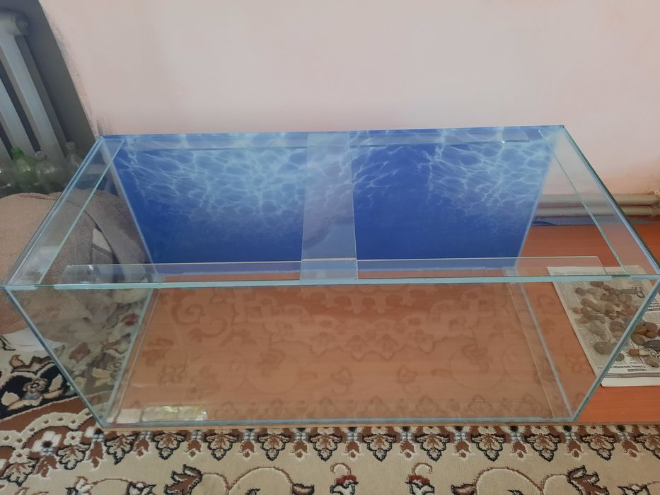 Аквариум 320л. Срочно