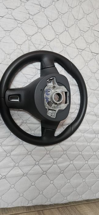 Волан  golf 6 passat b6 b7 cc