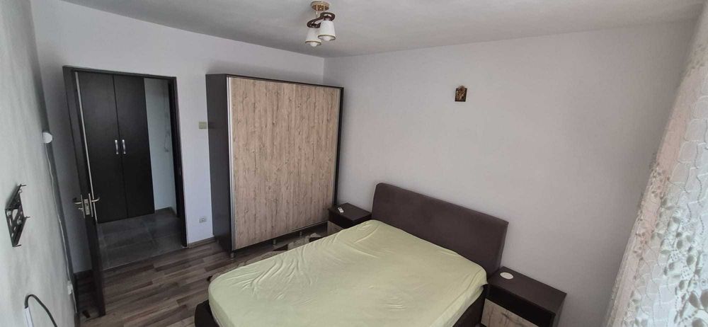 Inchiriez apartament 2 camere