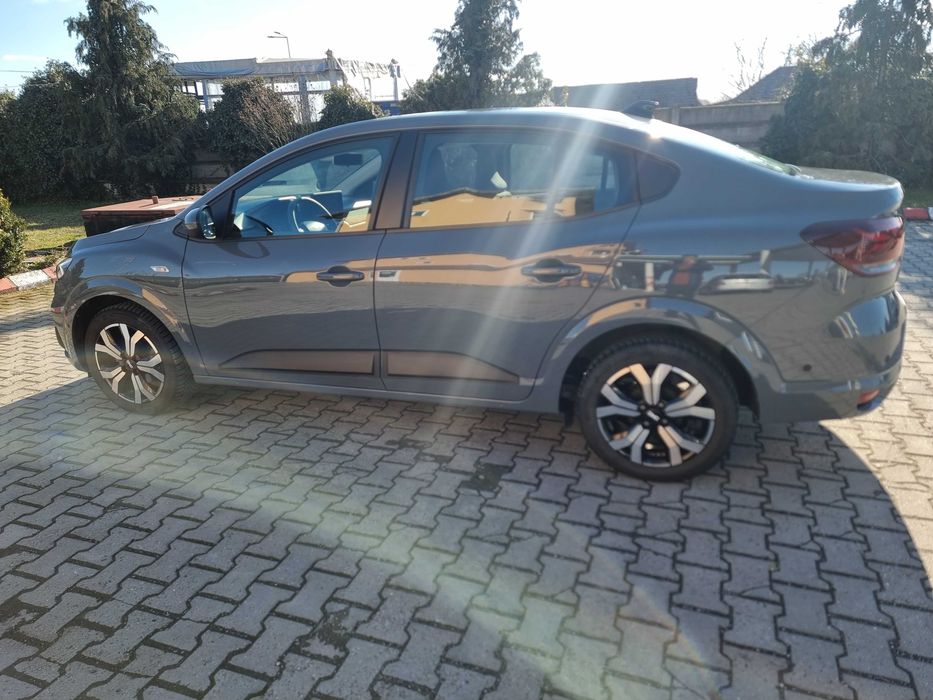 Dacia Logan Prestige TCE 90 CVT  21.000km