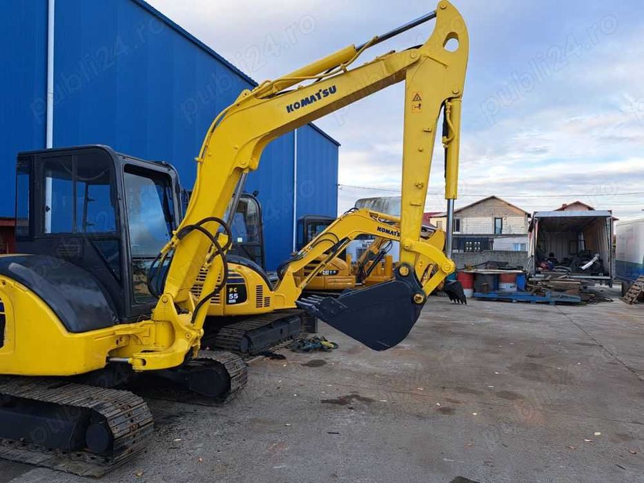 Excavatoare Caterpilar 305.5E2 , Komatsu PC55 - 5 tone