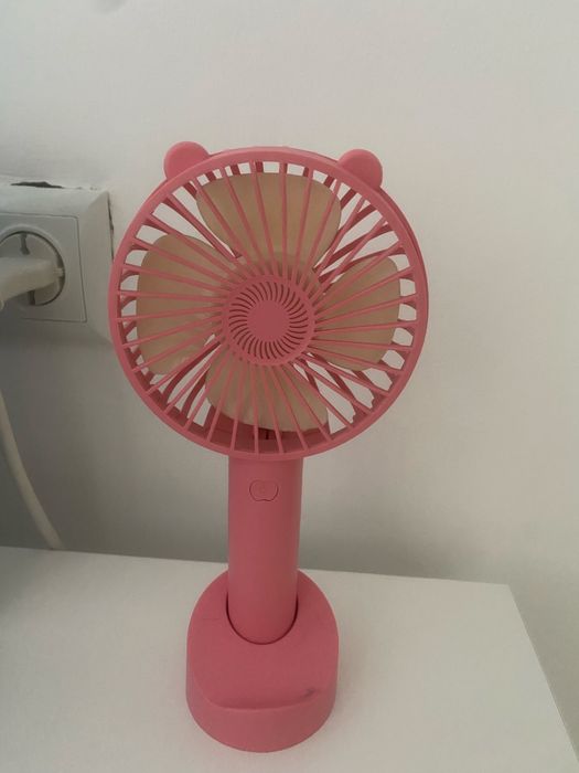 Продам вещи по 800