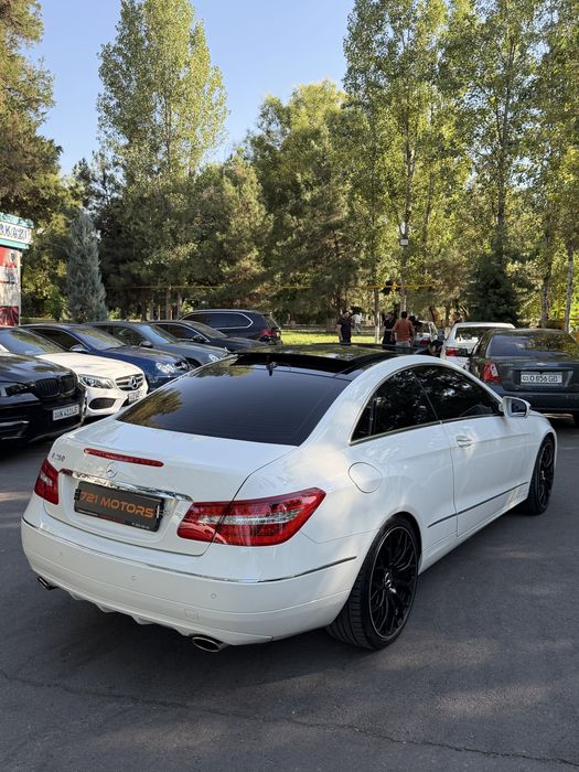 Mercedes Benz W207 E350 Coupe