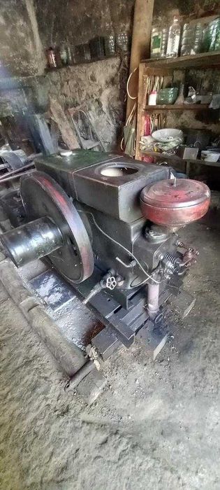 Motor de taiat lemne
