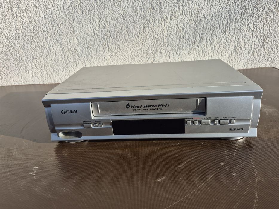 Vand video marca Funai model 31A-650 , made in P.R. C


- HQ

- AC/DC