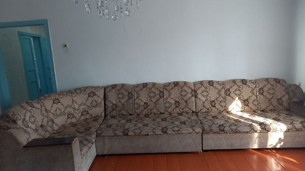 Диван б/у хороший