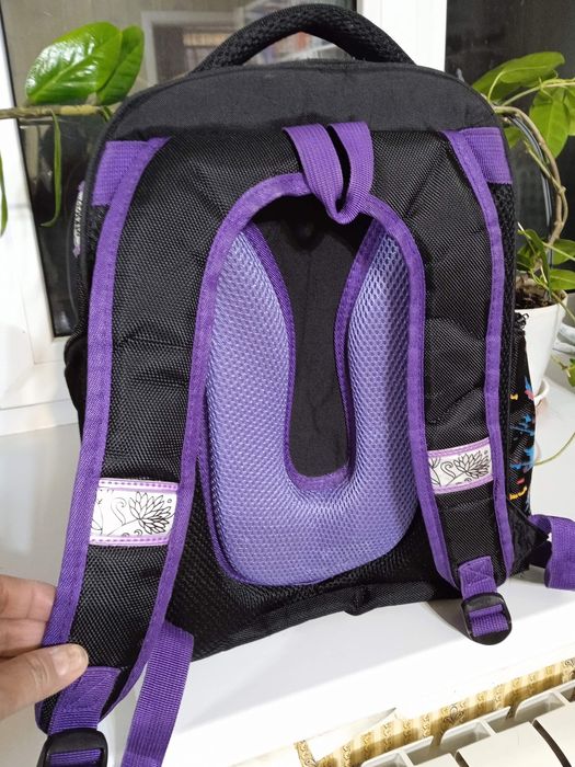 Рюкзак школьный бу 3000