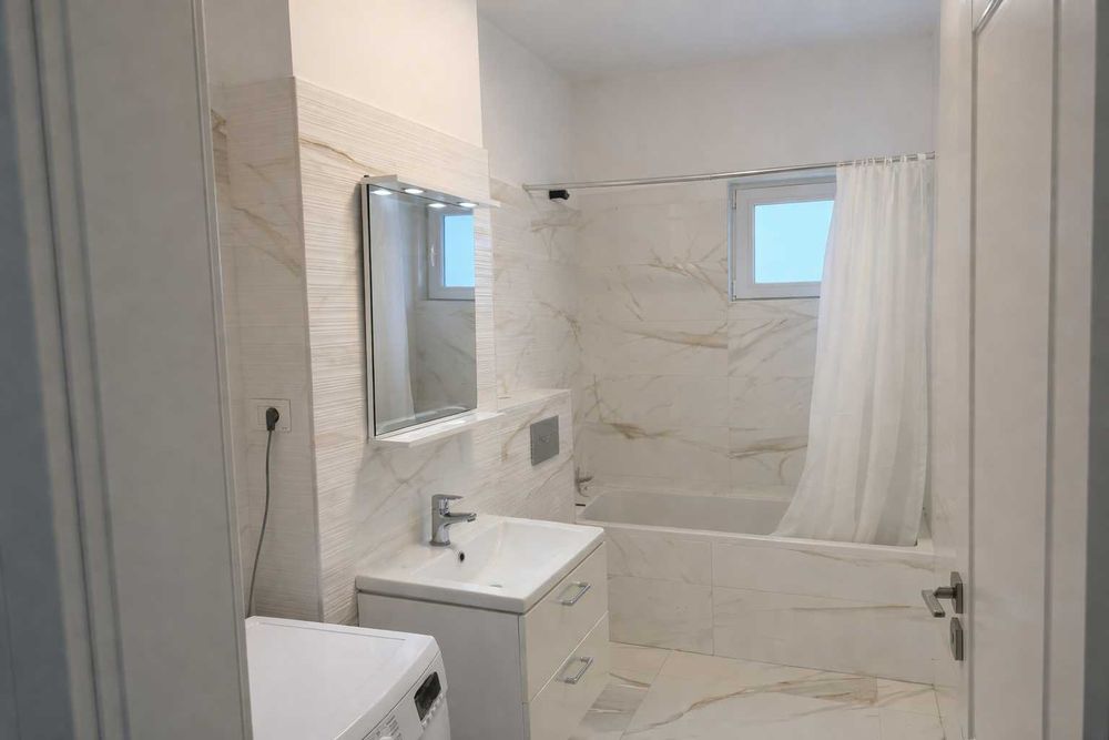 De inchiriat apartament Grand Kristal