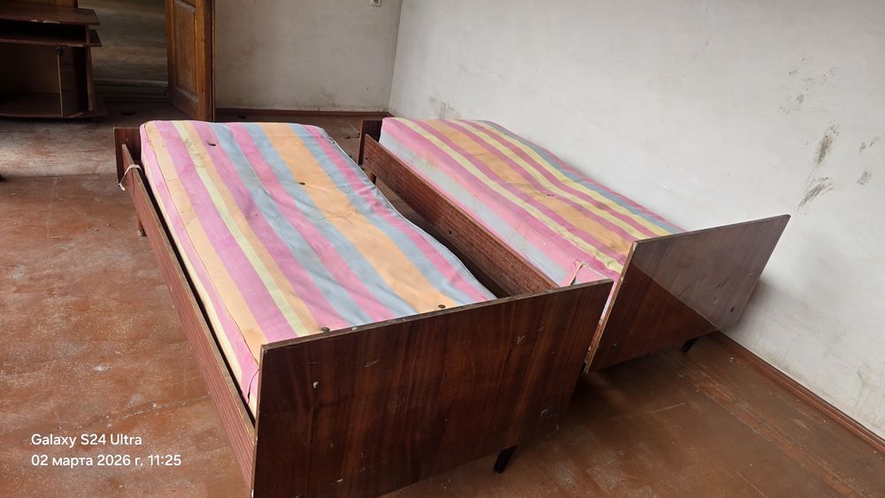 Продаётся кровать