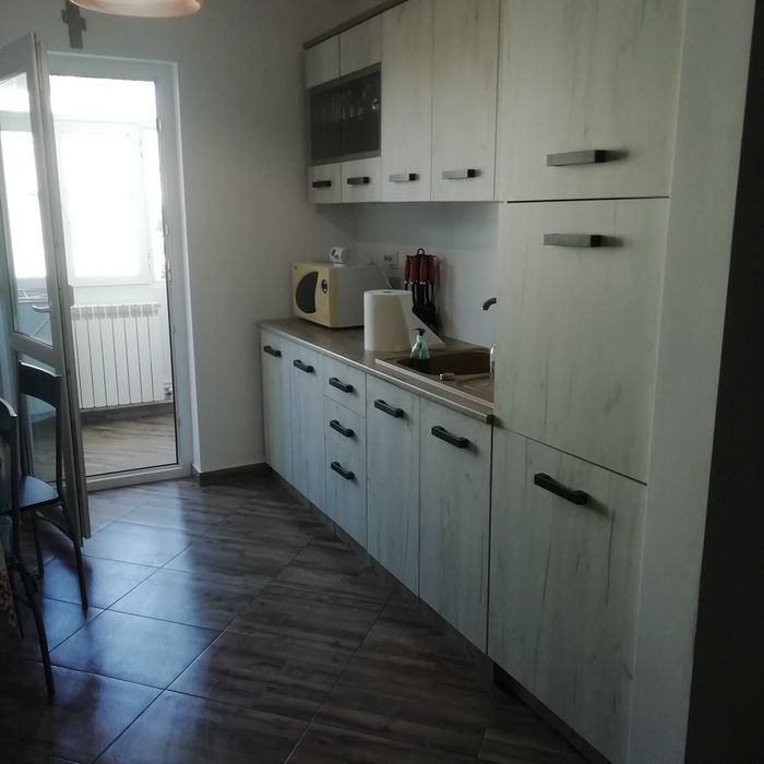 Vand apartament 2 camere Navodari
