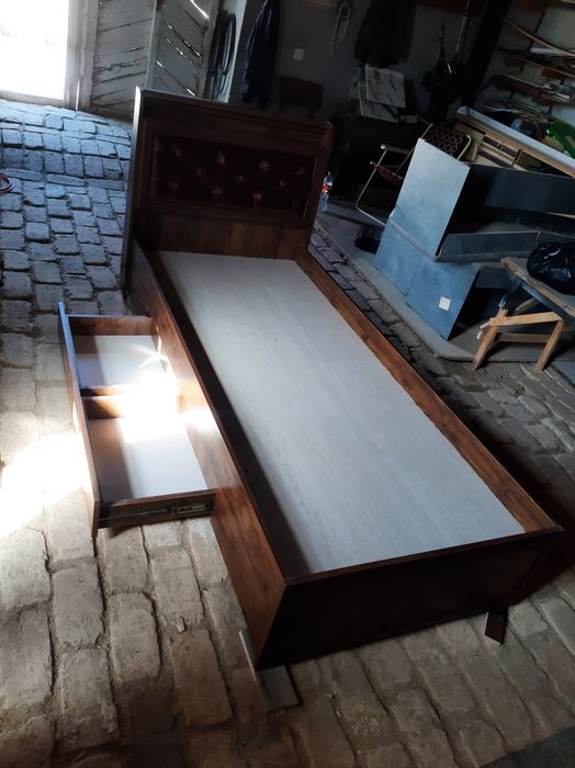 Spalni sotiladi 2metra 90