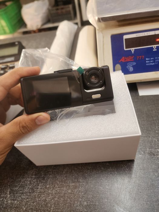 Vidio rekistirator sotiladi yangi karobka