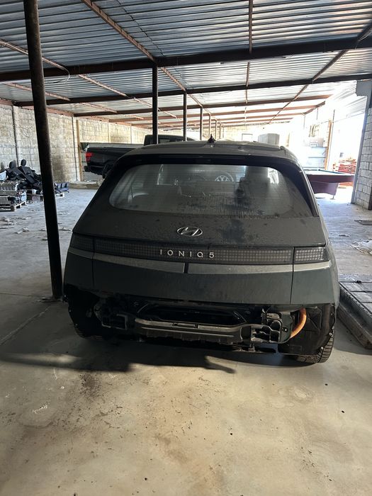 Продавам Hyundai Ioniq-5 на части