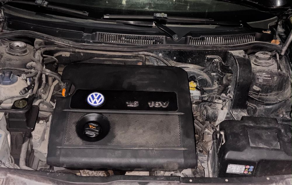 Golf 4, 1.6 16V Benzină