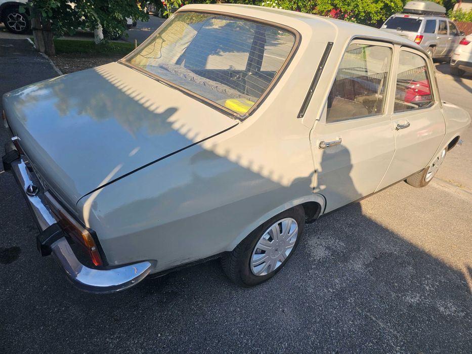 Autoturism Dacia 1300