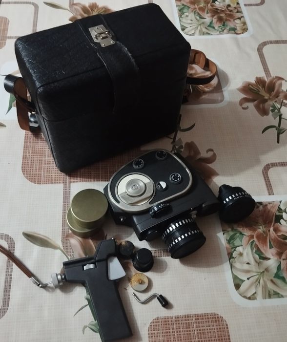 Кинокамера Кварц 2х85-1м за колекционери