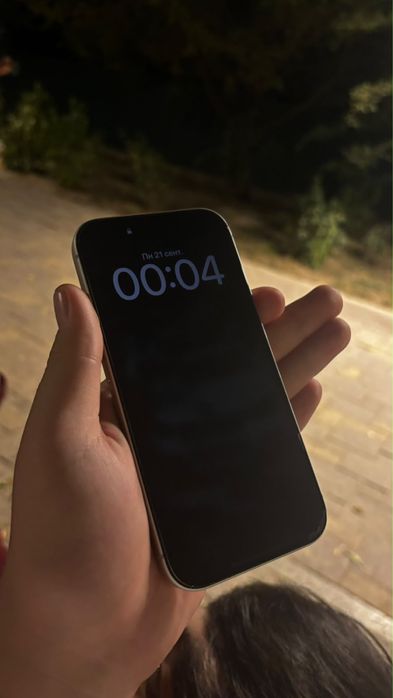 Айфон 17 про продам