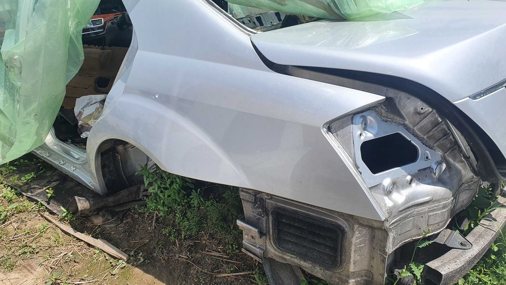 aripa spate stanga dreapta caroserie stalp Mercedes S class W221 S320