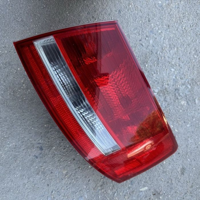 Задние фонари на Audi A6 C6