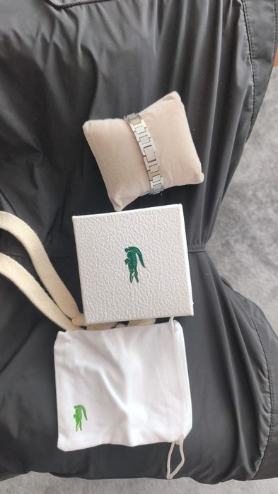Lacoste гривна Йй