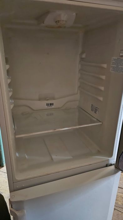 Продам холодильник не рабочие