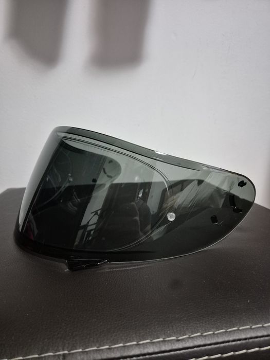 Vizierza Shoei NXR sau X-spirit 3