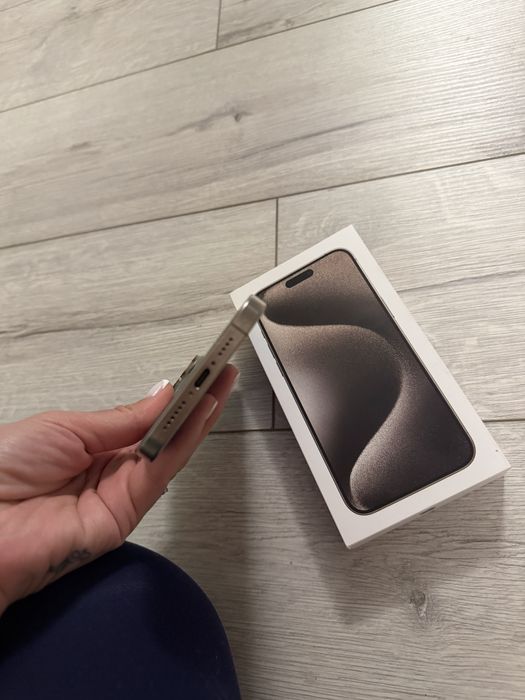 Vand iphone 15 Pro Max , Natural Titanium , 512GB
