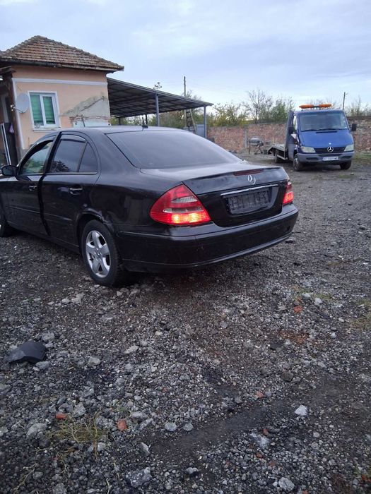 На Части Mercedes E270 CDI