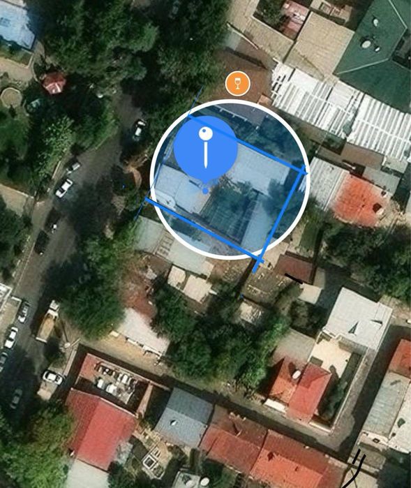 Кары низязи Дом-участок 1 линия под гостиницу, ресторан, офис и тд.