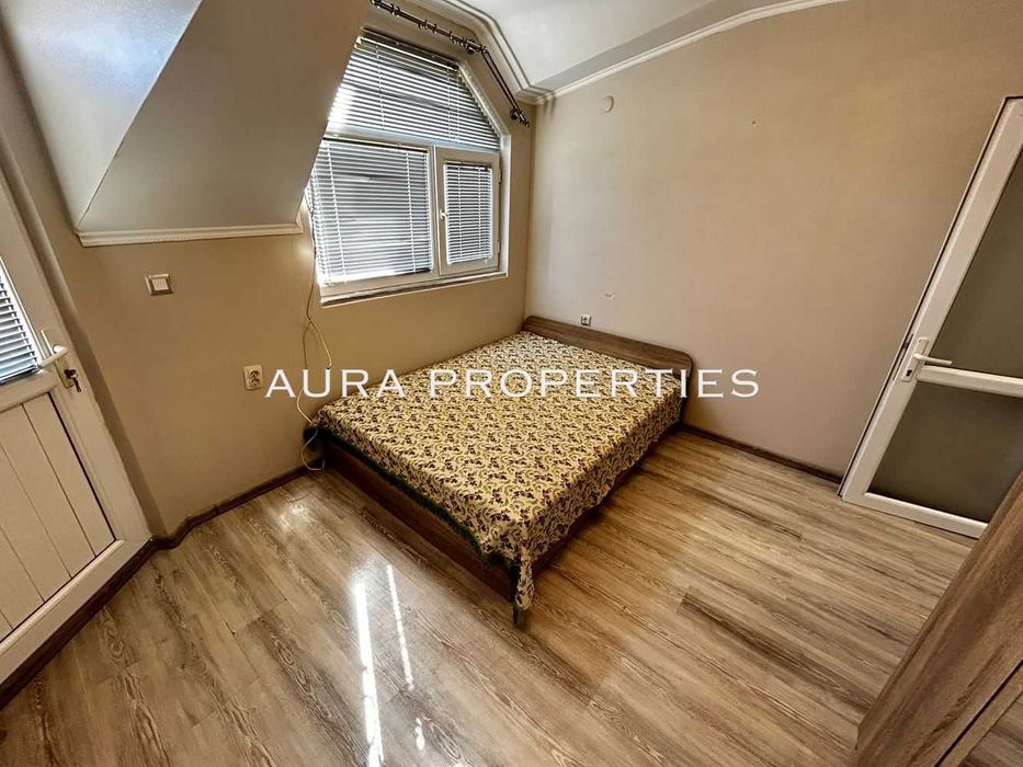 Дава се под наем Тристаен апартамент в Разград, Център - 71 кв.м за 331.5 € - Снимка #4