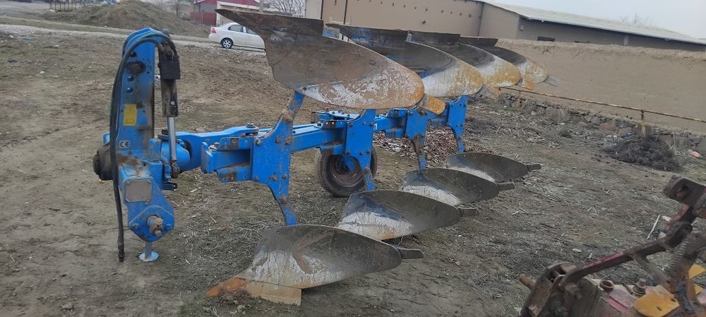 Lemken Europol 5 3+1 plug