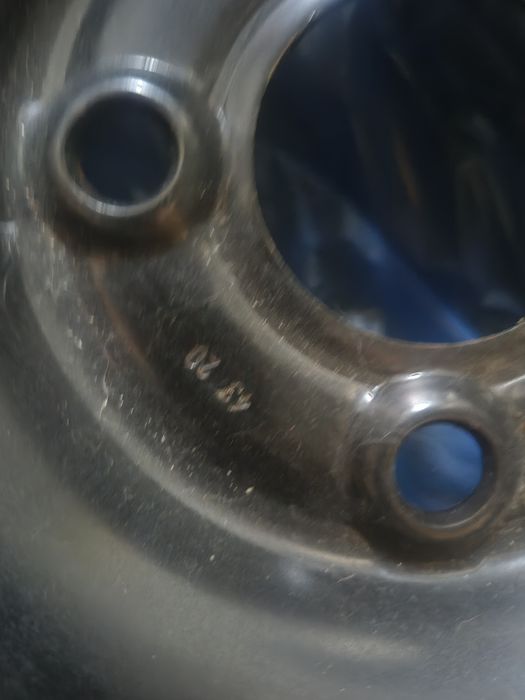 Janta tabla rezerva pe 15