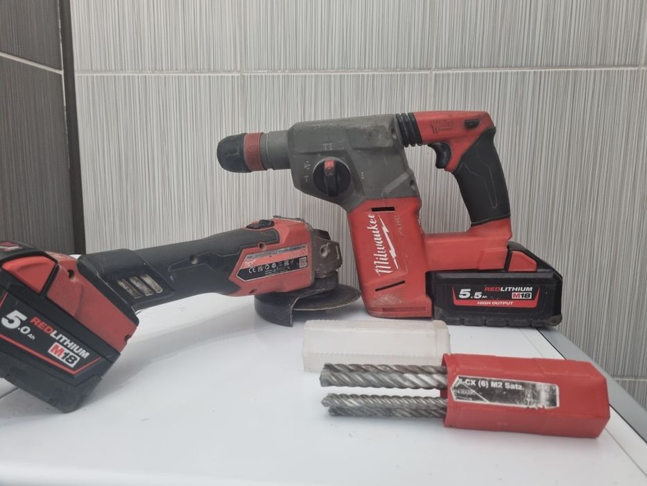 Set milwaukee rotopercutor si flex , 2 baterii an 2023