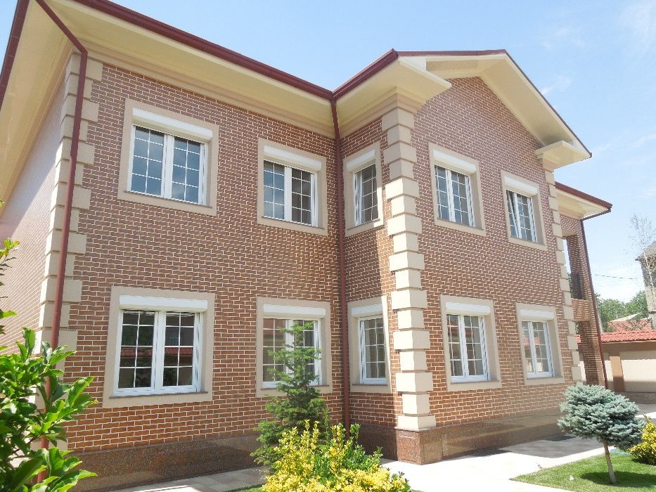 Дом Великолепная постройка высшего класса в отличном состоянии