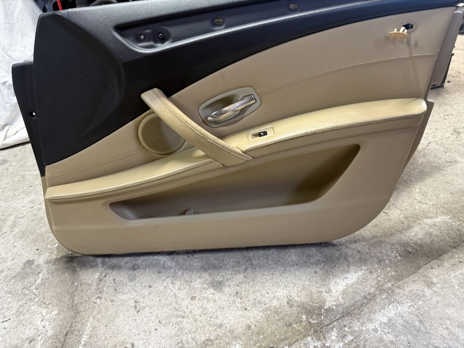Предна дясна кора BMW E60 E61 фейс