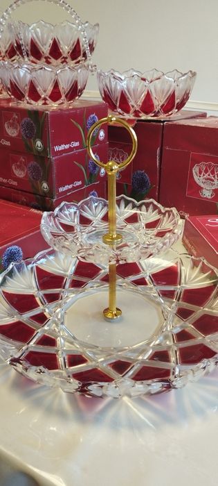 Рубин тусти вазалар