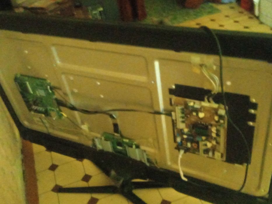 Продам телевизор