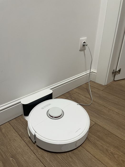 Пылесос Roborock S6