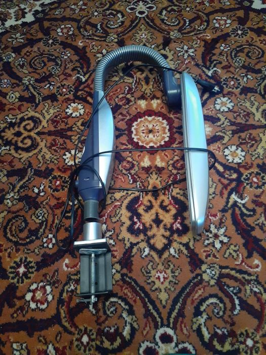 Продам светильник кобра