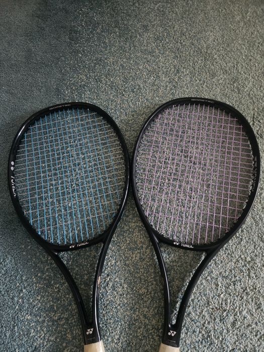 YONEX REGNA 98 Stare excelenta Maner 3