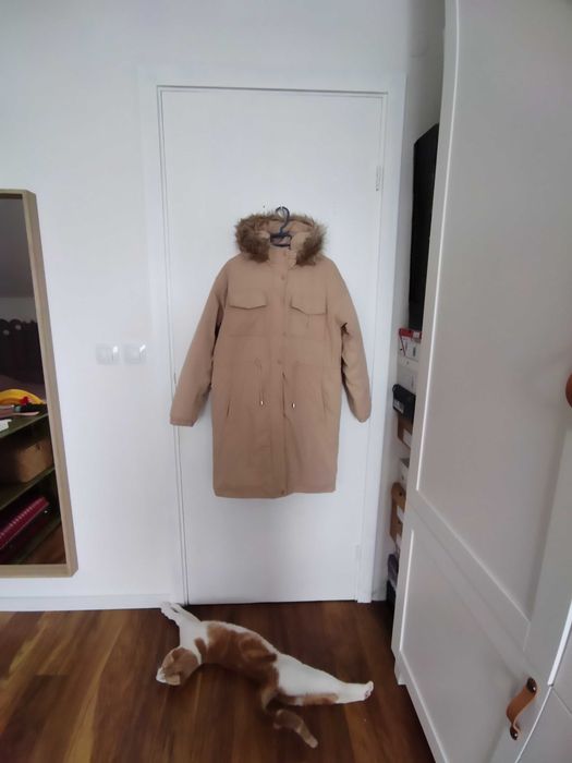 Зимно яке за момиче 152 см.