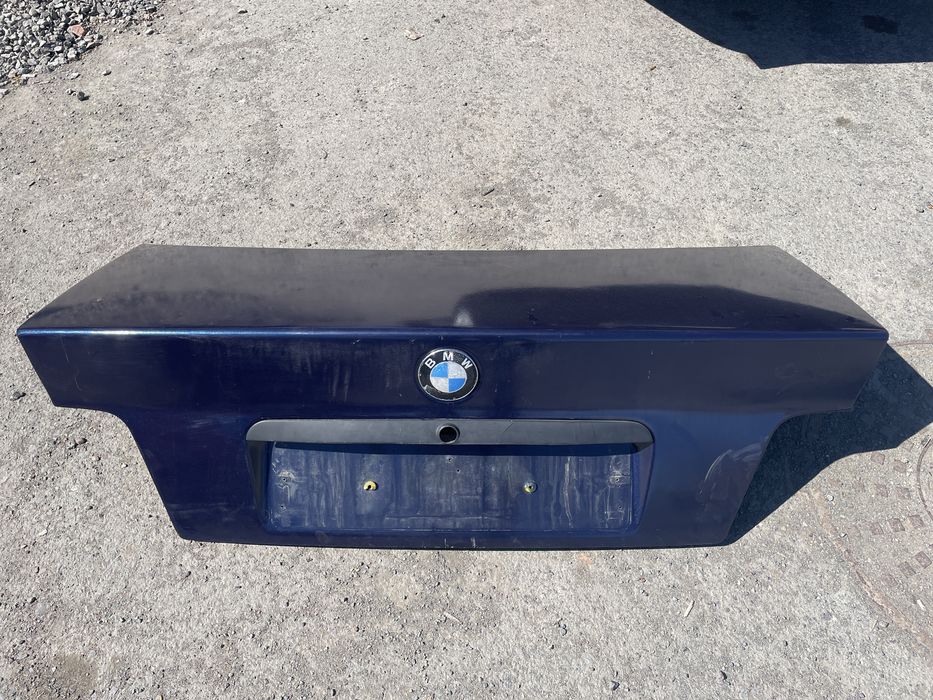 Багажник е36 седан