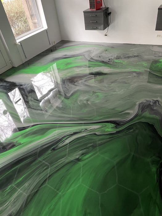 Pardoseli din rășină epoxidică și Poliuretană!